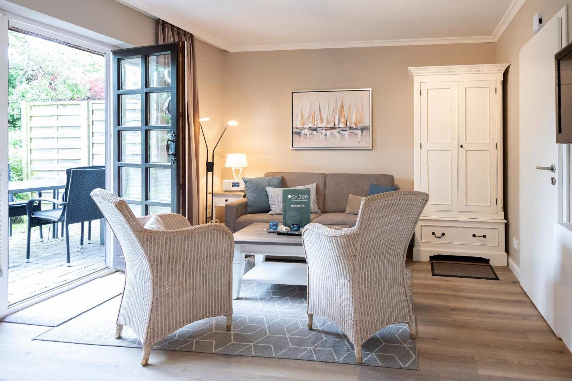 Haus Mittelstr Whg 1 Eg Links *