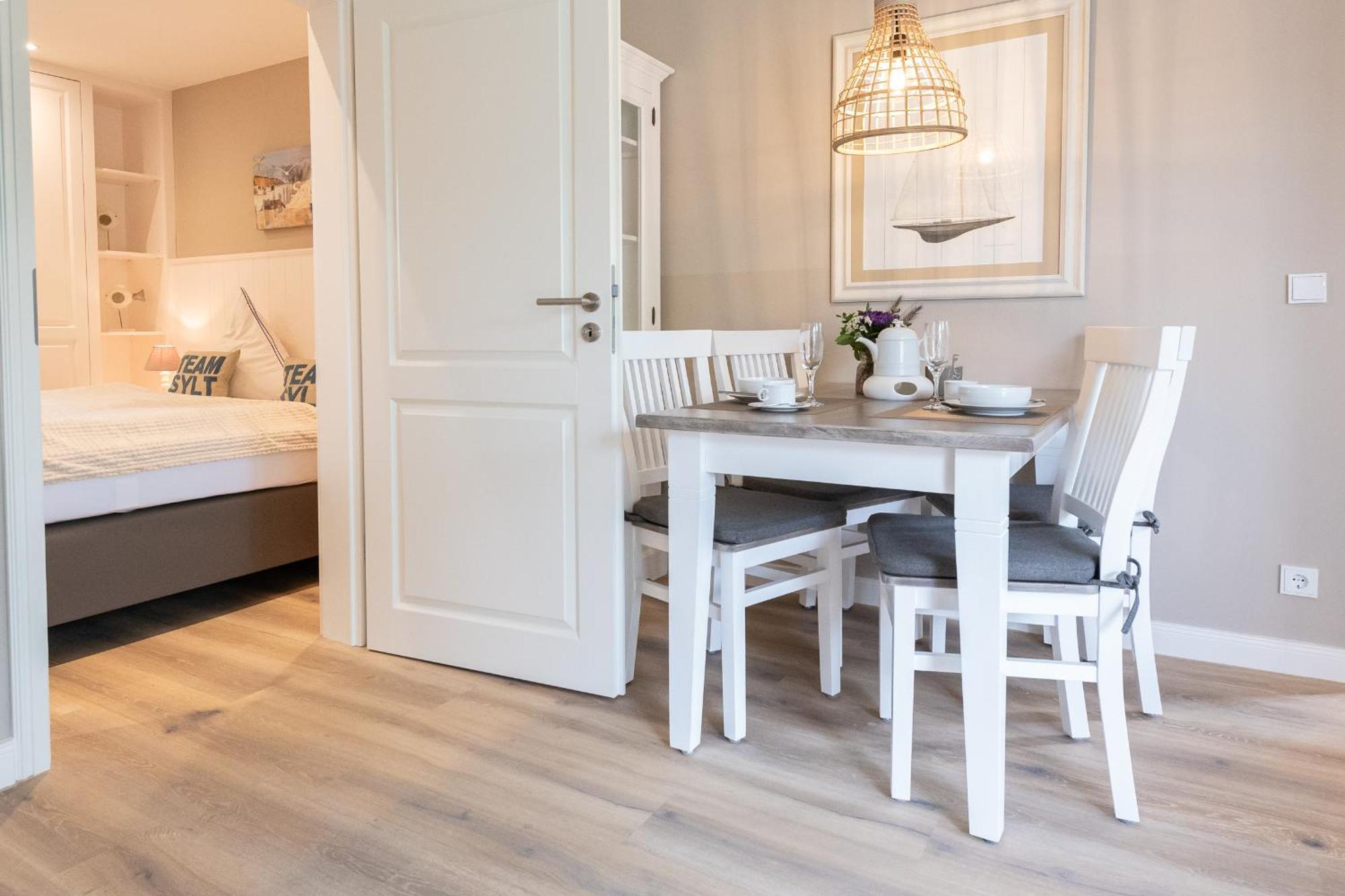 Haus Mittelstr Whg 1 Eg Links * Westerland